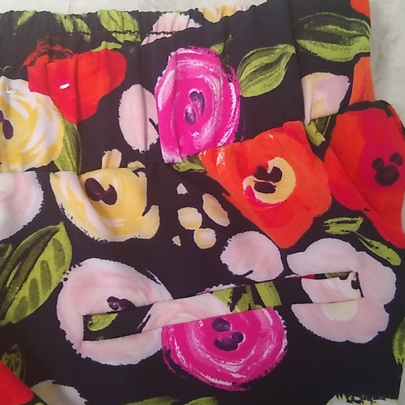 Lane Bryant Wide Leg Cropped Pants - Picture 5 of 7